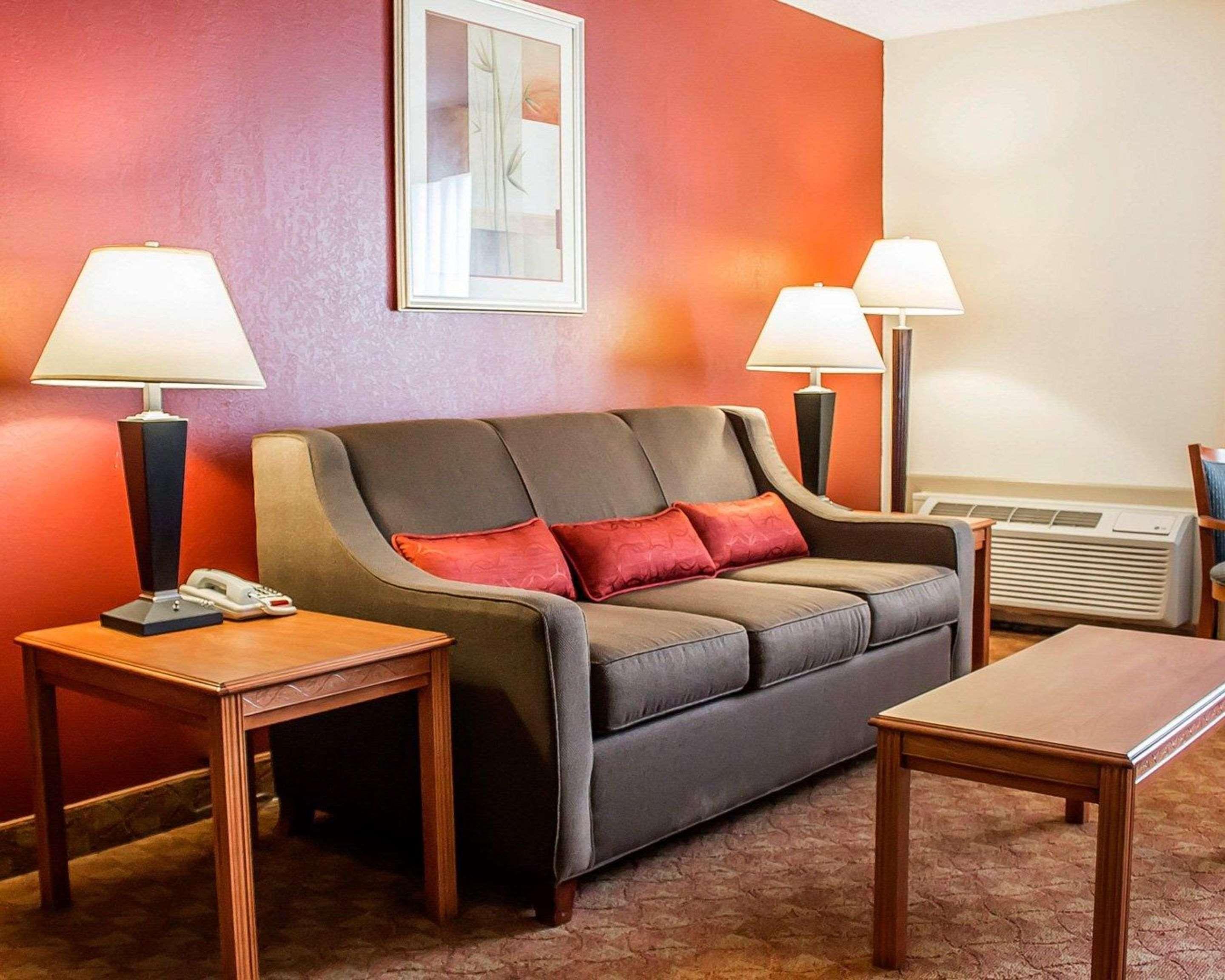 Quality Inn Lima Exteriör bild
