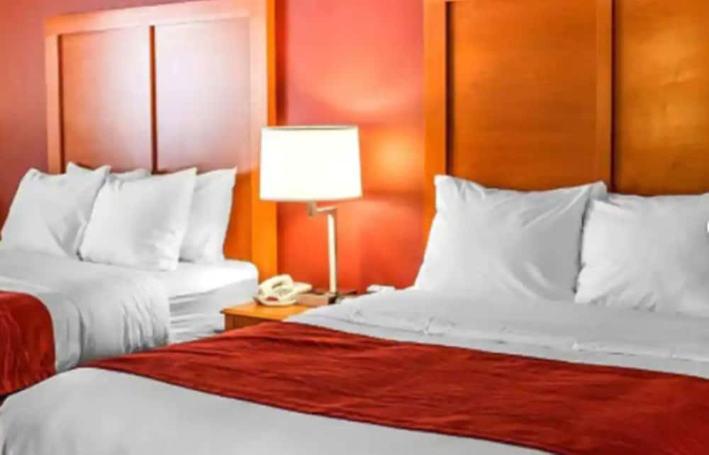 Quality Inn Lima Exteriör bild